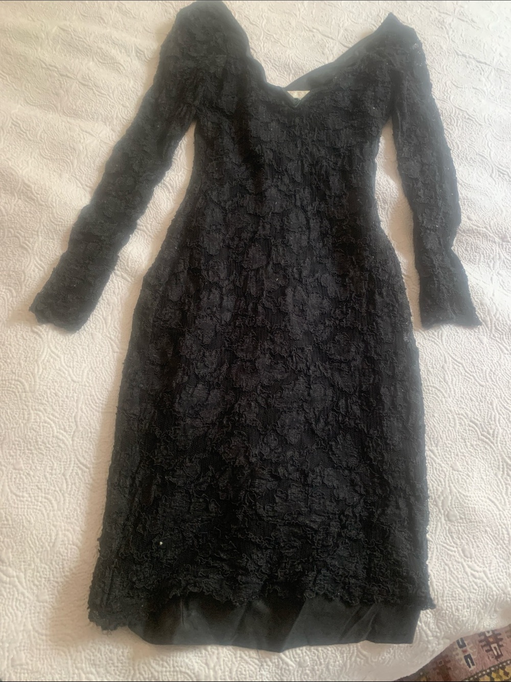 Moda International Black Lace Long-Sleeve V-Neck Sheath Dress